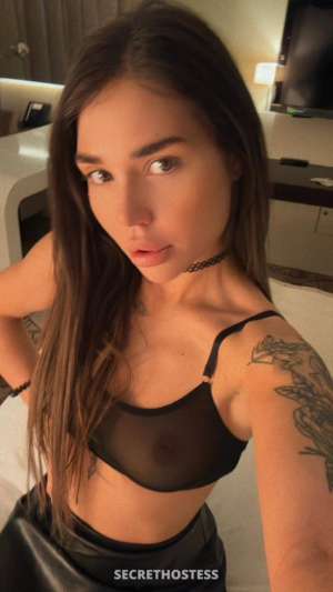 21 year old Escort in Dubai Nikki New Hottie, escort