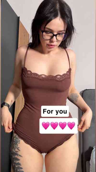 27 year old Escort in Alpharetta GA I’m available for both Incall and outcall service xxxx-xxx