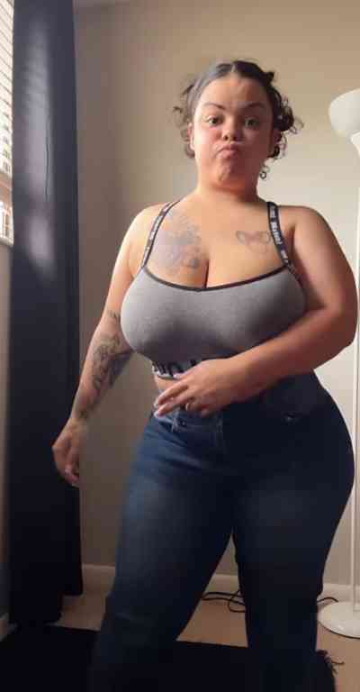 33 year old White Escort in Alabama Female escort