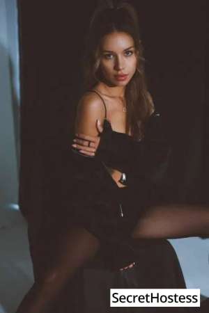 25 year old French Escort in Paris Escort model Leyla, Paris