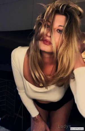 40 year old Escort in Portland OR Escort model AJ, Portland