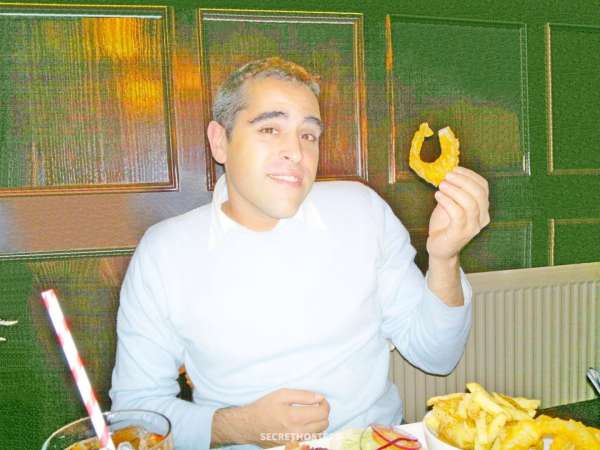 Dale Bradford 30Yrs Old Escort 185CM Tall Hull Image - 11