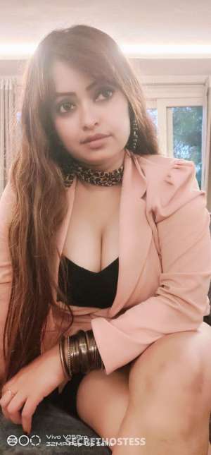 22 year old Asian Escort in Udaipur Vip Escort service Udaipur, escort