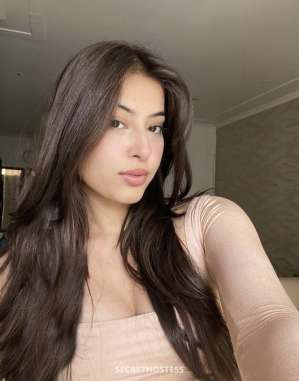 22 year old Indian Escort in Jeddah Hinyaa Delhi🇮🇳 Vip Service, escort