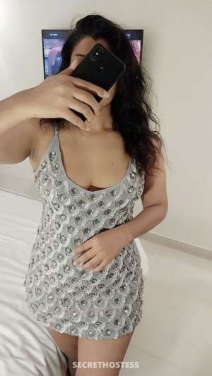 26 year old Indian Escort in Hyderabad I am Disha, COD Girl, escort