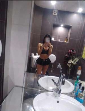Ella 23Yrs Old Escort Size 8 173CM Tall Guildford Image - 3
