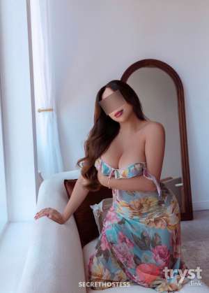 0 year old Escort in Vancouver Georgina Osva - Your brunette dream girl