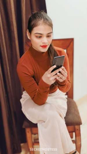 0 year old Escort in Kolkata Ayesha Roy Body Massage Parlour, masseuse