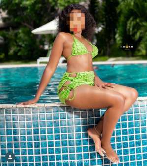 Hely, escort 23 year old Escort in Indore