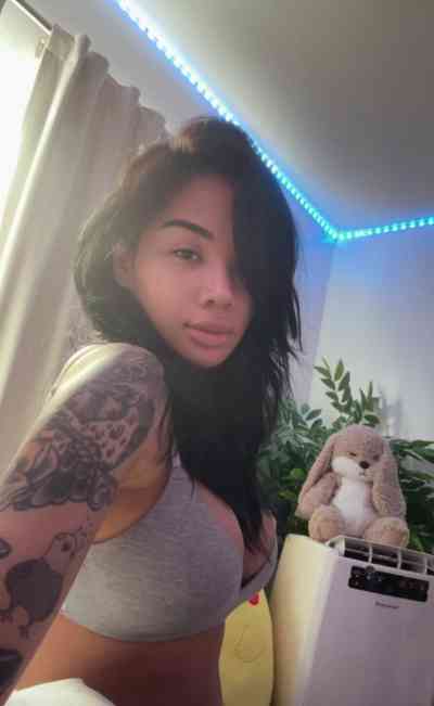 30 year old Escort in Windsor (Ontario) I’m Theresa available for hookup for your needs hit me up 