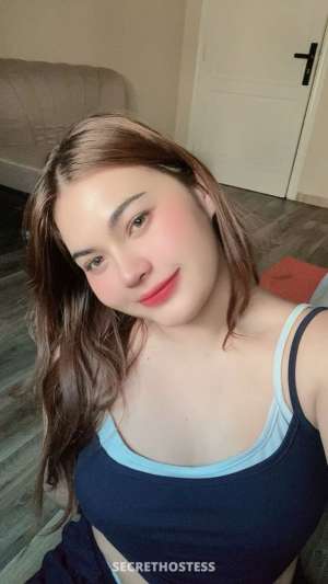 23 year old Asian Escort in Jeddah Serene, masseuse