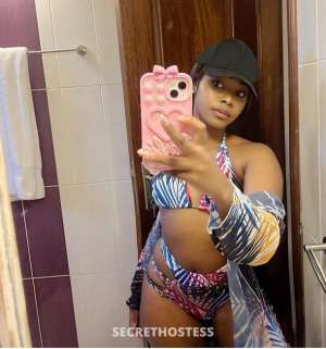 25 year old Escort in Dehradun, Uttarakhand Sienna, escort