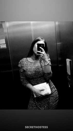 29 year old Escort in Roissy-en- Lisa, escort