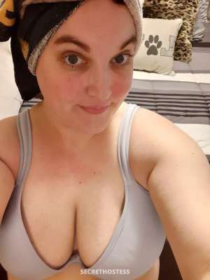 I offer “incall and outcall and cardate” all style are 43 year old Escort in Prince Albert