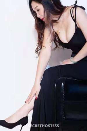 20 year old Asian Escort in Dubai Sexy Linda, escort