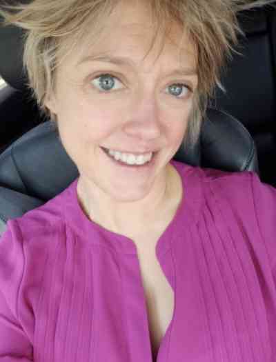 35 year old Escort in Bowling Green OH Stress Melts Away Here Daddy