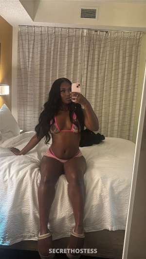 22 year old Escort in Oakland CA Funsized Chocolate