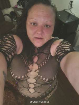 41 year old Escort in St. Louis MO let me put you to tonight I even have a friend the join in