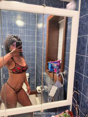 23 year old Escort in Altoona PA 2 GIRLS SLIM PETTITE PRETTY EBONYS INCALLS AND CARPLAY ONLY 