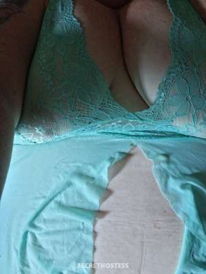 Carmen 43Yrs Old Escort Madison WI Image - 1