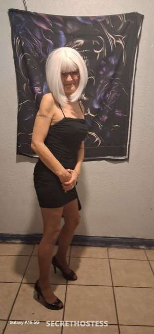 52 year old Escort in Las Vegas NV Im out going and like to have fun