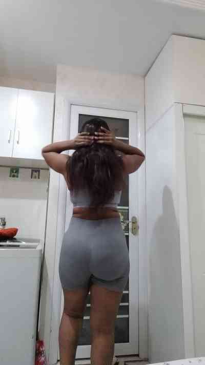 28Yrs Old Escort Size 16 75KG 5CM Tall Yiwu Image - 0