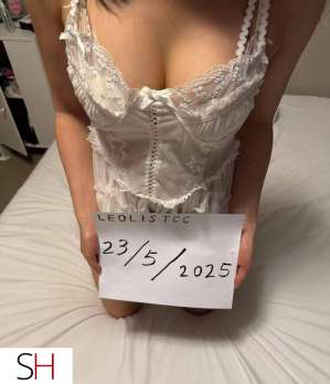 20Yrs Old Escort Regina Image - 2