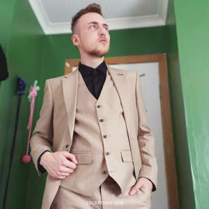 Damien Hutton, Male companion 24 year old Escort in Aberdeen