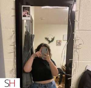 22 year old Canadian Escort in Cambridge New Punjabi girls