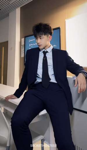Han, Male escort 20 year old Escort in Chengdu