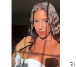 25 year old Brazilian Escort in Wolverhampton ...Alana Party Girl .. BEST SERVICE, Independent