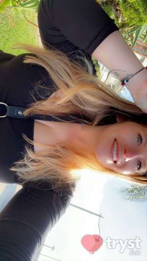 0 year old Escort in Santa Ana CA Sweet Bri - Unrushed skip thru paradise