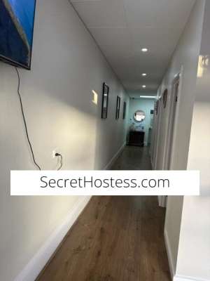 Escort Image - 5