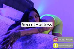 21 year old Escort in Los Angeles CA Honey