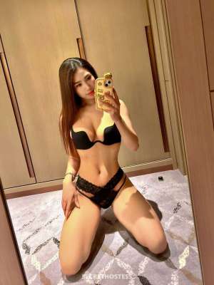 22 year old Asian Escort in Jeddah Kelly luxury full service, escort
