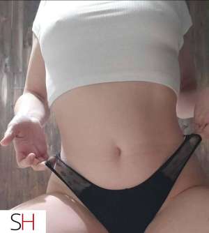 25 year old Caucasian Escort in Joliette Dispo SEULEMENT le 20