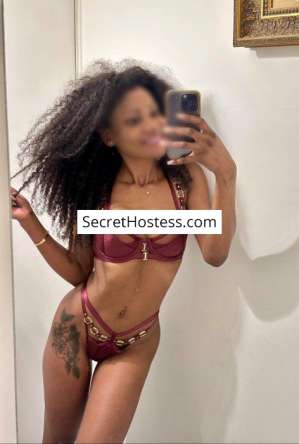 26 year old Ebony Escort in Cannes Louise, Independent