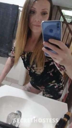 33 year old Escort in Cincinnati OH car play only ready now