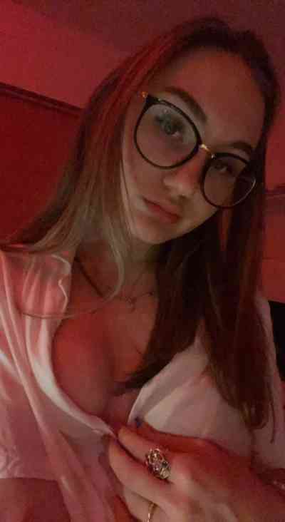 26 year old Escort in Portsmouth Your Private Luxury Companion for Memorable Time