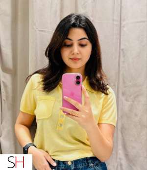 22 year old Indian Escort in City of Halifax Indian student girl available for services