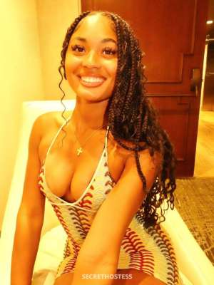 23 year old Escort in Muscat Samantha, escort