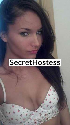 21 year old Caucasian Escort in Chicago IL Carmen
