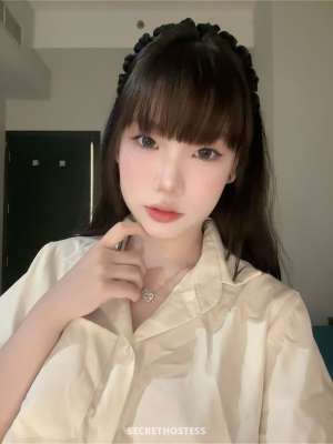 18 year old Asian Escort in Dubai ELSA 18-Sweet and hot -Business Bay, escort