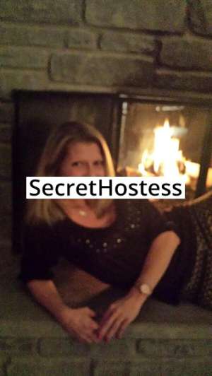 41 year old Caucasian Escort in Atlanta GA Sarah