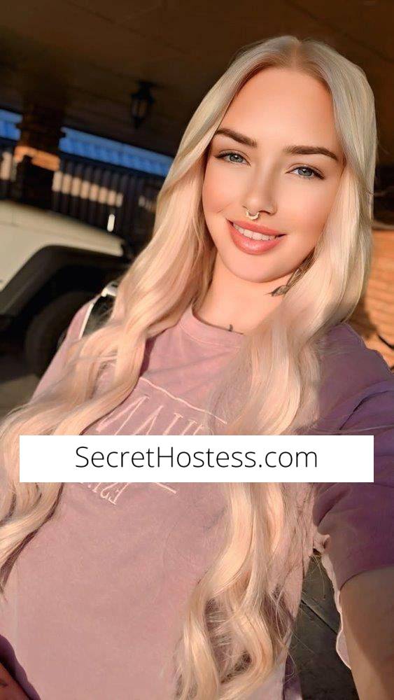 20Yrs Old Escort Image - 6