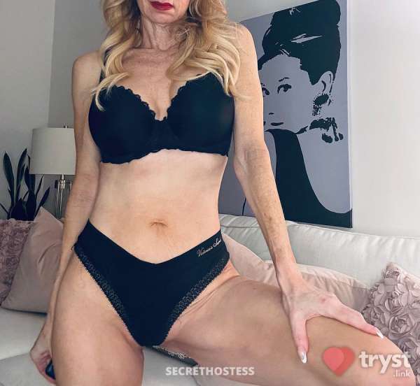 40Yrs Old Escort Size 8 166CM Tall Charlotte NC Image - 4