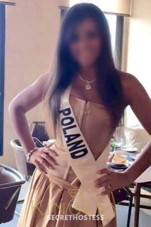 Kingley 24 year old Escort in Boon lay