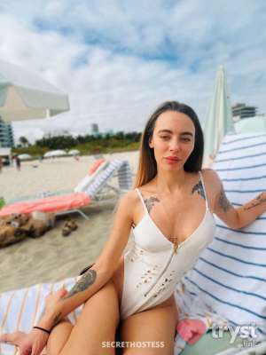 Ashley O'Connell - “Dream-girl-next-door” energy 30 year old Escort in Kansas City MO