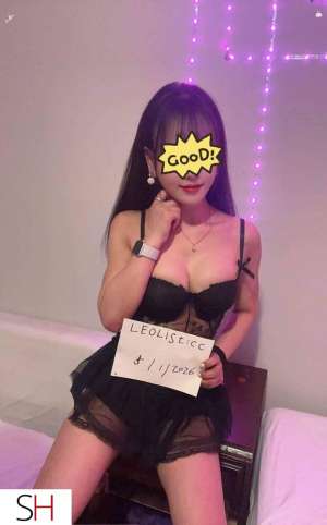 24 year old Asian Escort in Victoria Sexy Hot Excellent Service Langford