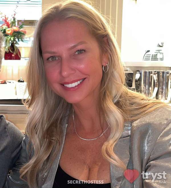Lillian 52Yrs Old Escort Size 8 173CM Tall Raleigh NC Image - 7